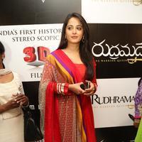 Anushka Shetty - Rudramadevi Movie Trailer Launch Stills | Picture 977102