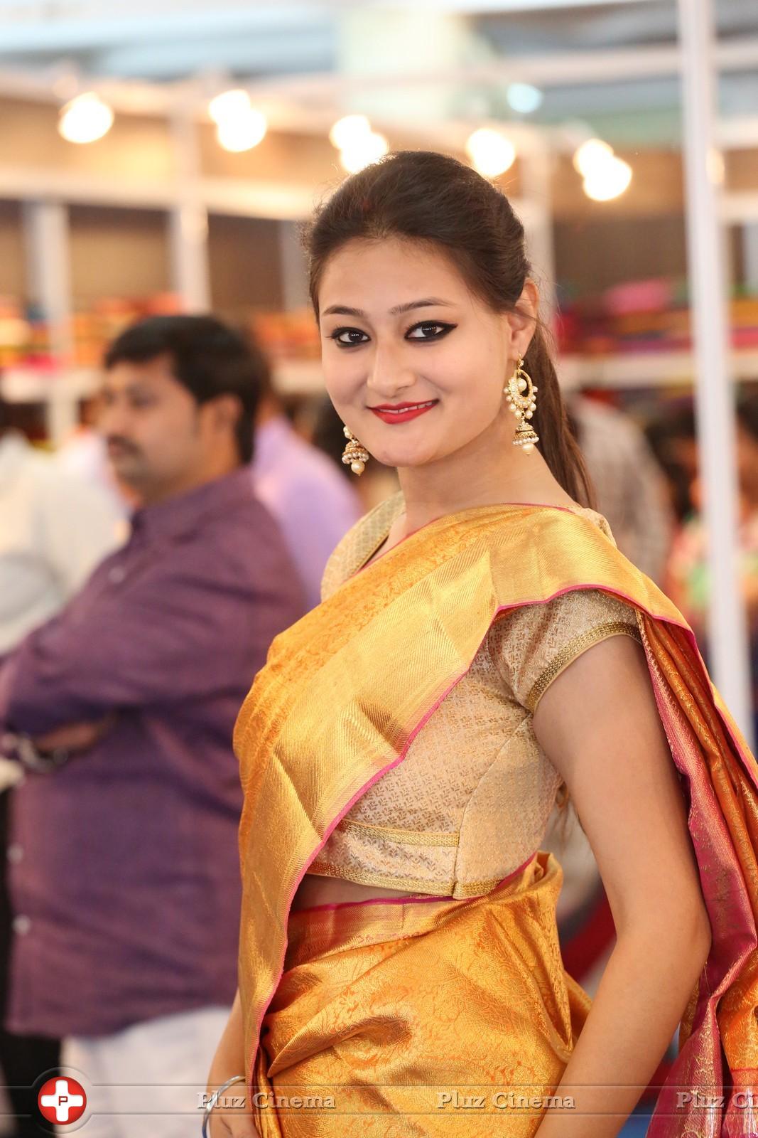 Nilofer at VRK Silks Bridal Expo Launch Photos | Picture 980597