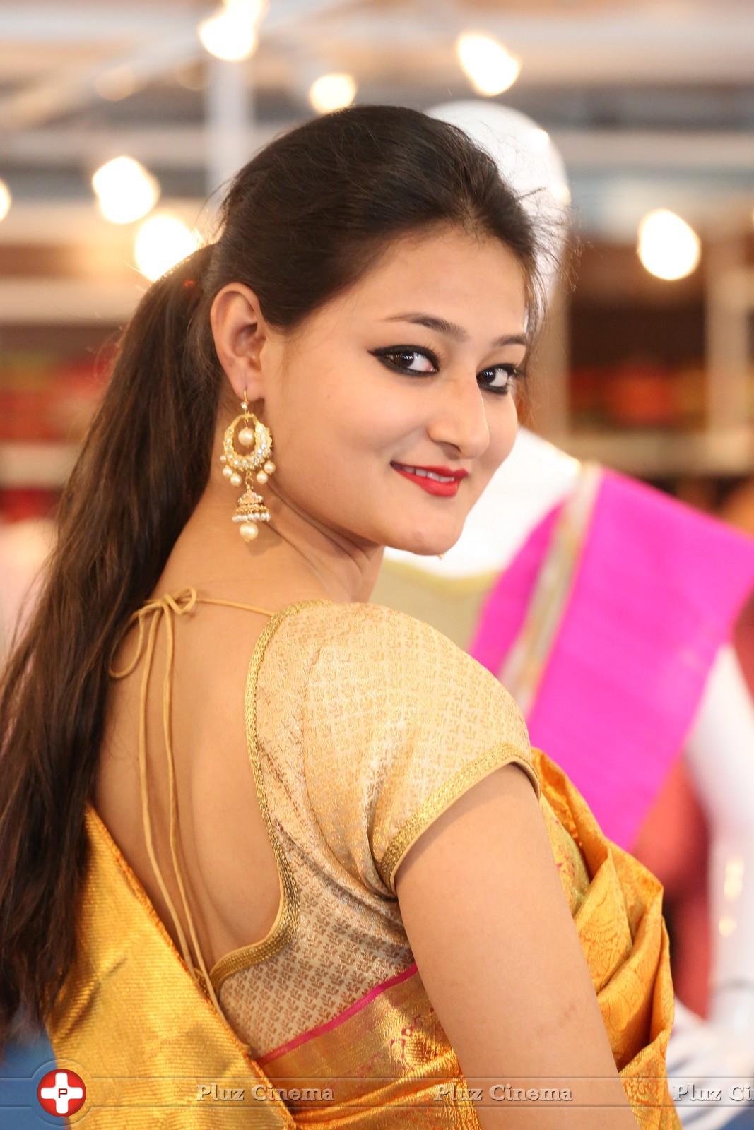 Nilofer at VRK Silks Bridal Expo Launch Photos | Picture 980613