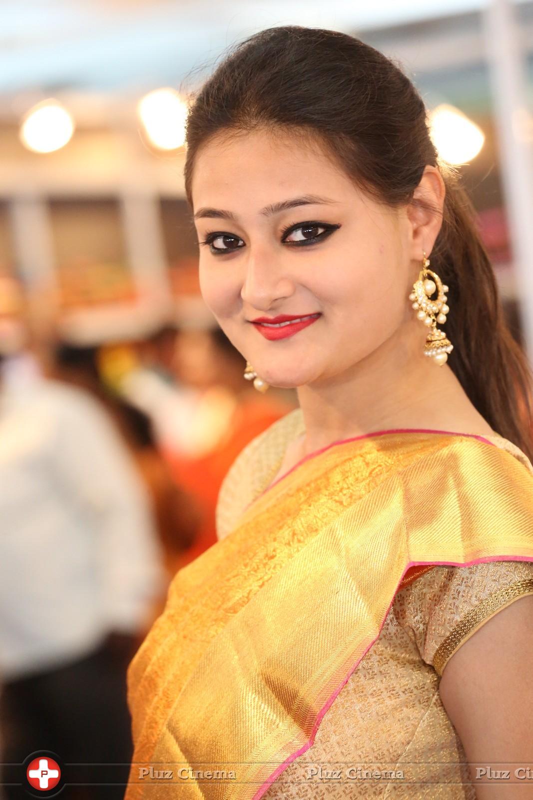 Nilofer at VRK Silks Bridal Expo Launch Photos | Picture 980624