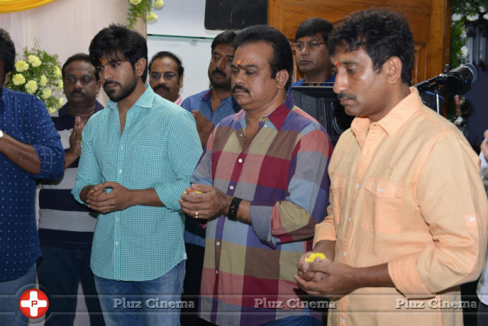 Ram Charan and Srinu Vaitla Movie Opening Photos | Picture 981683