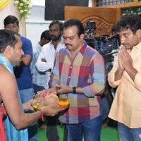 Ram Charan and Srinu Vaitla Movie Opening Photos | Picture 981674