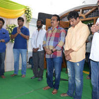 Ram Charan and Srinu Vaitla Movie Opening Photos | Picture 981675