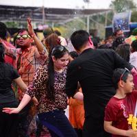 Bang Bang Holi Celebrations 2015 at Novotel Photos | Picture 982794