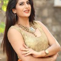 Neha Saxena Latest Gallery | Picture 983268