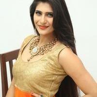 Neha Saxena Latest Gallery | Picture 983289