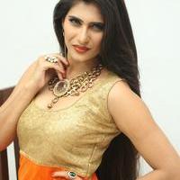 Neha Saxena Latest Gallery | Picture 983293