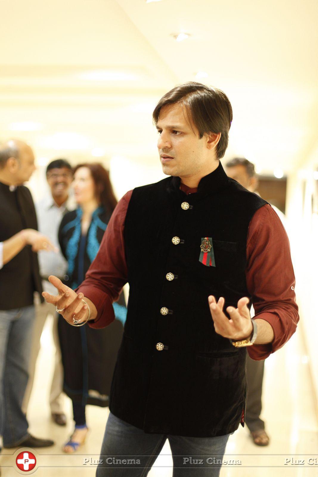 Vivek Oberoi - Deepa Nath Art Show at Muse Art Gallery | Picture 986071