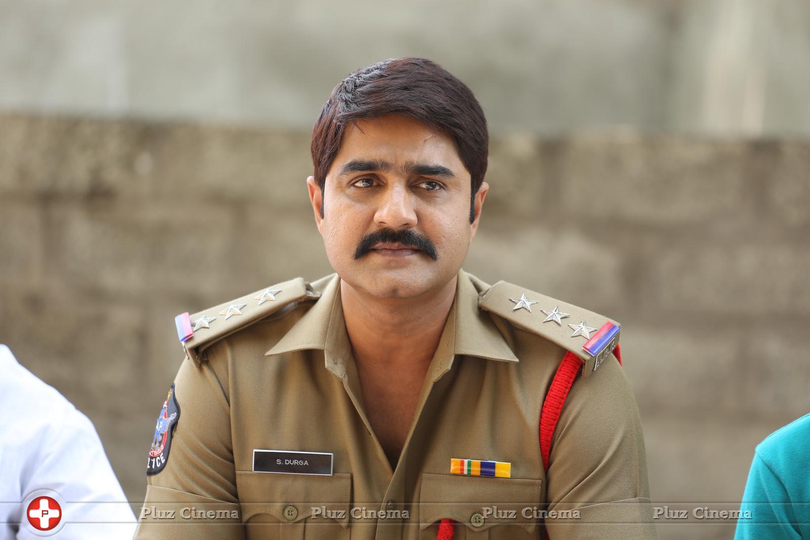 Srikanth Meka - Mental Police Movie Title Announcement Photos | Picture 994734