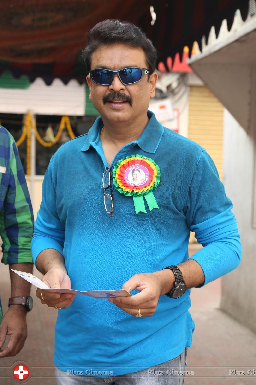 Naresh - Maa Elections Polling Photos | Picture 1004145