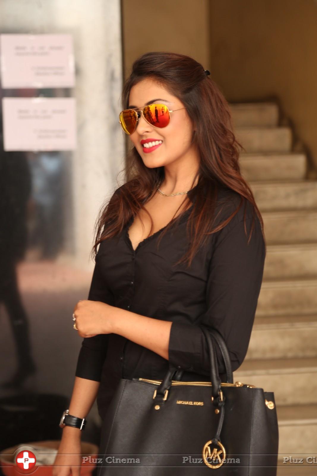 Madhu Shalini at Maa Elections Polling Photos | Picture 1004590