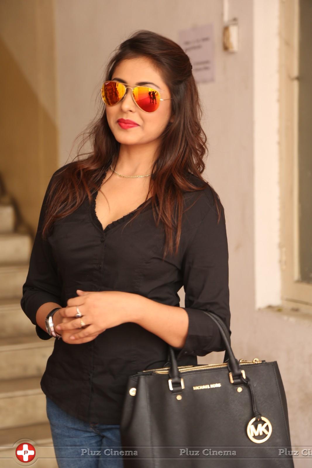 Madhu Shalini at Maa Elections Polling Photos | Picture 1004604