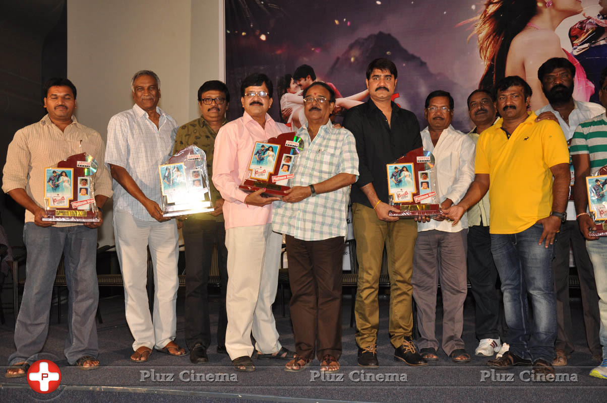 Dhee Ante Dhee Movie Platinum Disc Function Stills | Picture 1030540