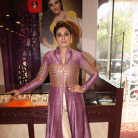 Raveena Tandon Visits P.N. Gadgil Jewellers Store Stills | Picture 1152529