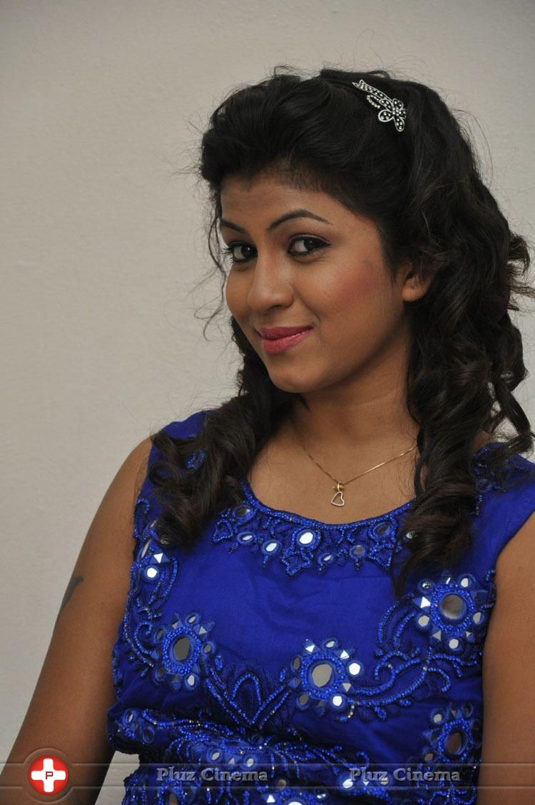 Geetanjali at Eluka Majaka Movie Audio Launch Photos | Picture 1154906