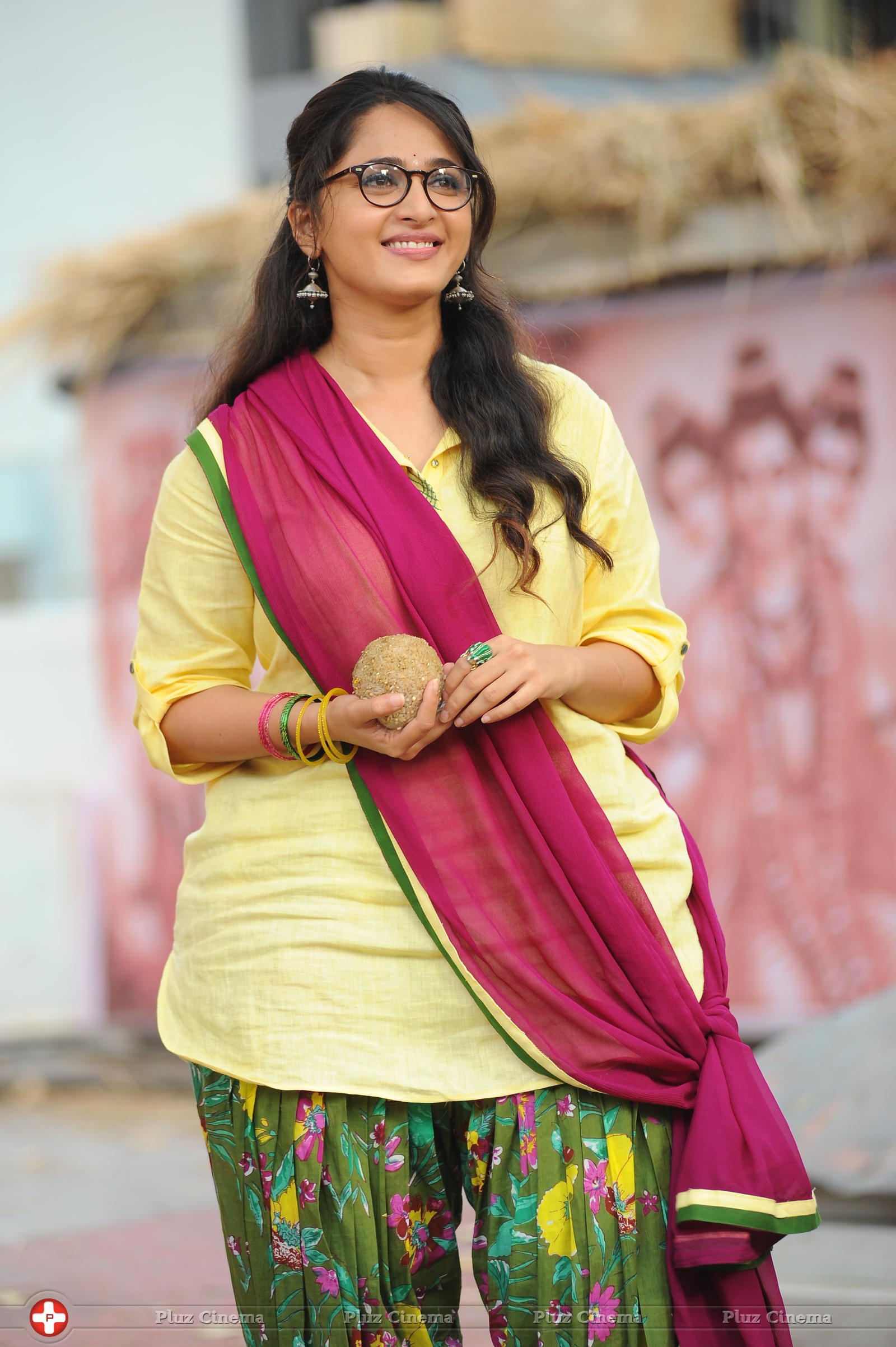 Anushka Shetty - Anushka in Size Zero Movie Gallery | Picture 1154990