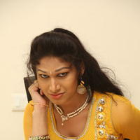 Sirisha at Okkaditho Modalaindi Movie Press Meet Photos | Picture 1156225