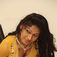 Sirisha at Okkaditho Modalaindi Movie Press Meet Photos | Picture 1156228