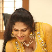 Sirisha at Okkaditho Modalaindi Movie Press Meet Photos | Picture 1156261