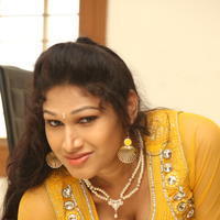 Sirisha at Okkaditho Modalaindi Movie Press Meet Photos | Picture 1156264