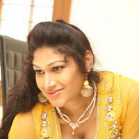 Sirisha at Okkaditho Modalaindi Movie Press Meet Photos | Picture 1156268