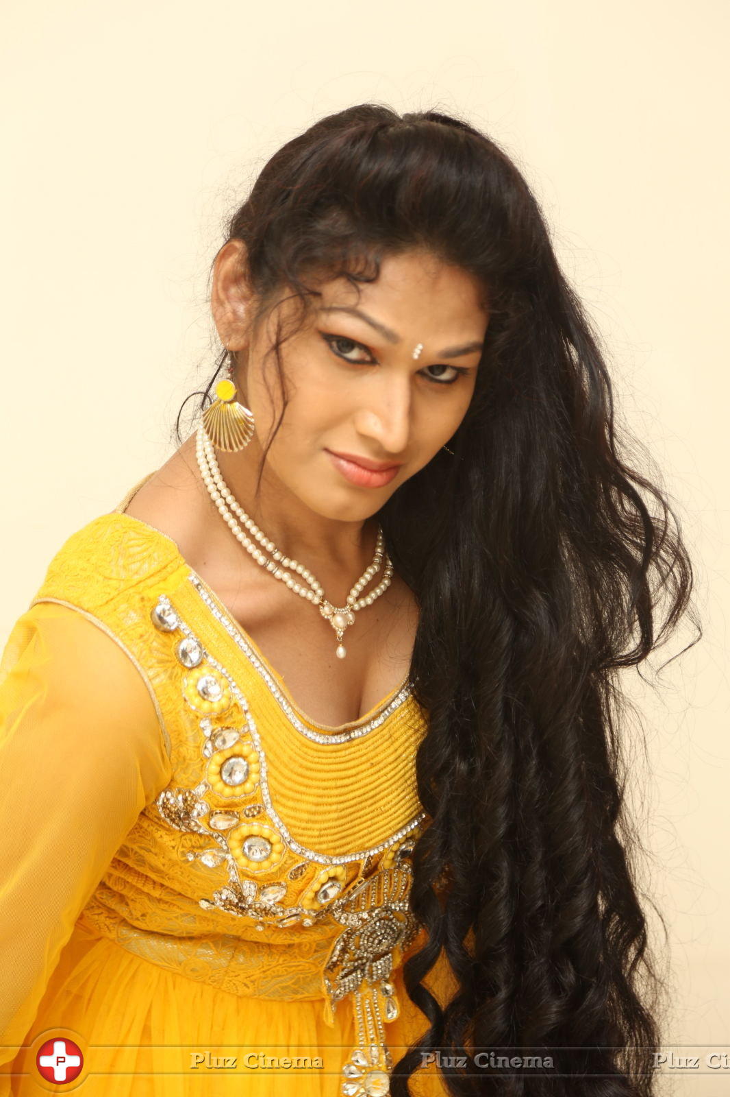 Sirisha at Okkaditho Modalaindi Movie Press Meet Photos | Picture 1156280