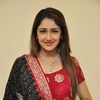 Sayesha Saigal Cute Gallery | Picture 1157998