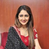 Sayesha Saigal Cute Gallery | Picture 1158037