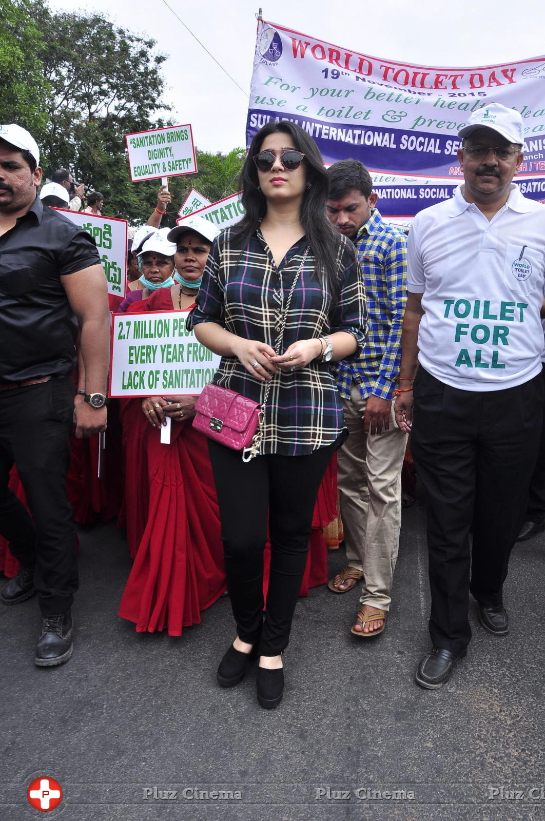 Charmi Kaur at World Toilet Day Run at Necklace Road Stills | Picture 1162602