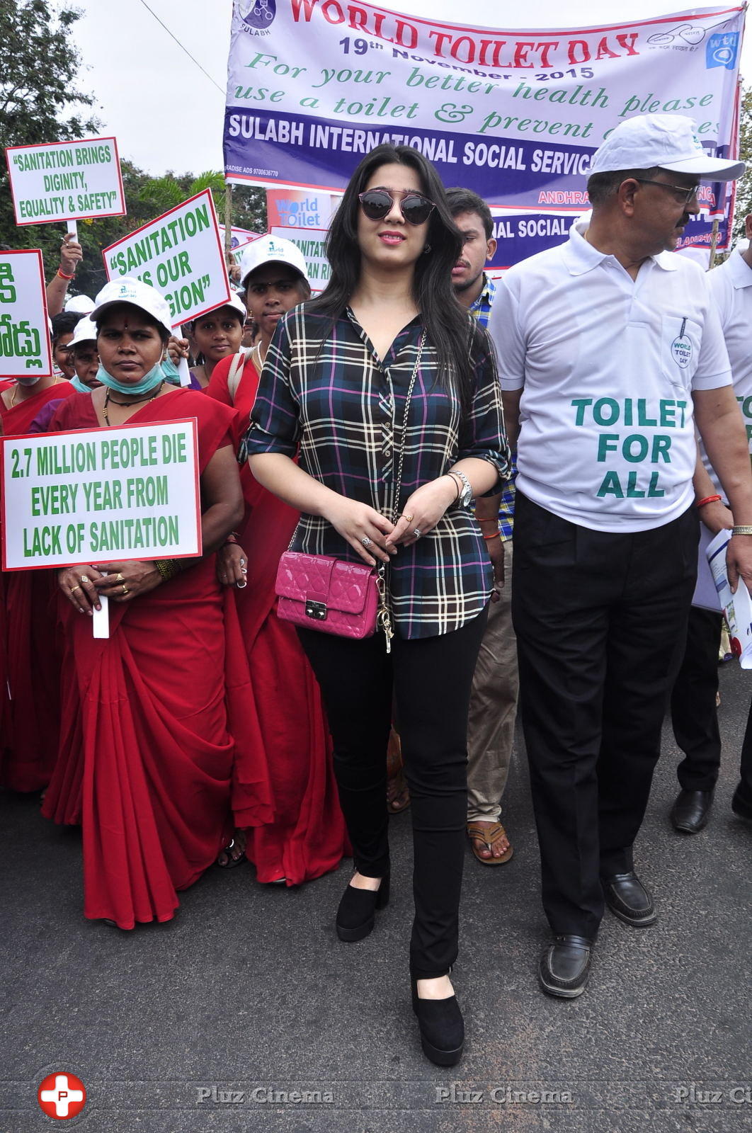 Charmi Kaur at World Toilet Day Run at Necklace Road Stills | Picture 1162604
