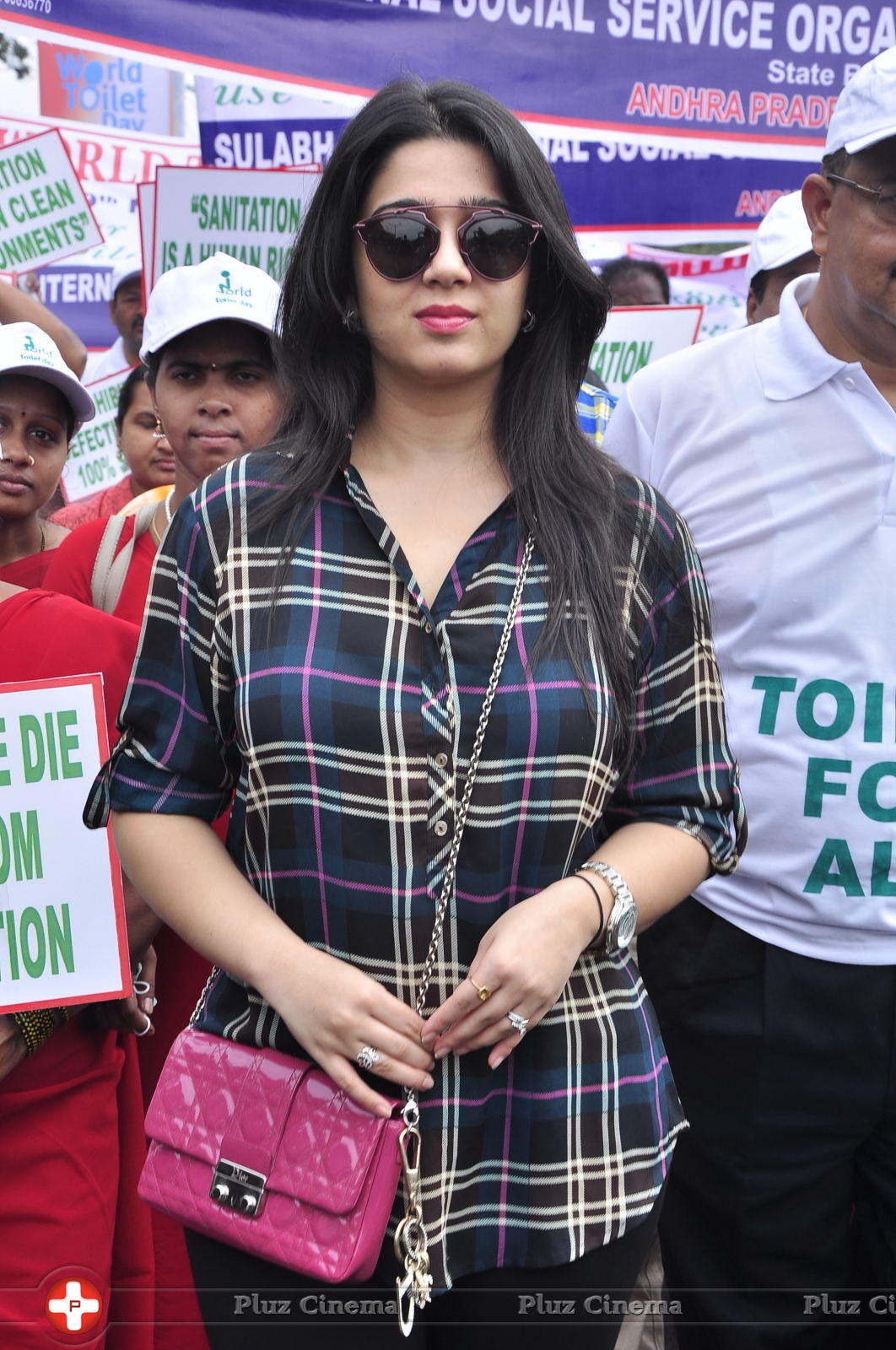 Charmi Kaur at World Toilet Day Run at Necklace Road Stills | Picture 1162609
