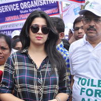 Charmi Kaur at World Toilet Day Run at Necklace Road Stills | Picture 1162585