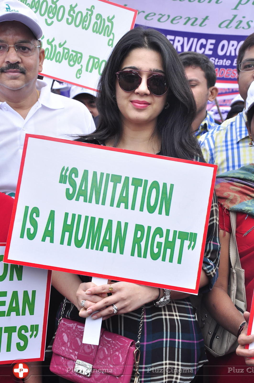 Charmy Kaur - World Toilet Day Run at Necklace Road Photos | Picture 1162486