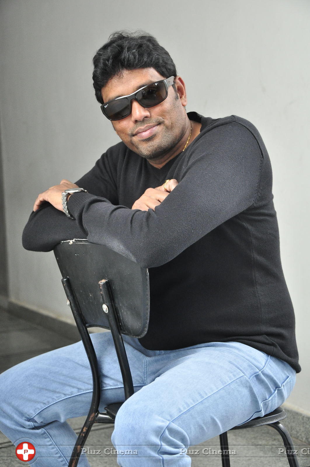 Cinematographer Rathnavelu Interview Stills | Picture 1163267