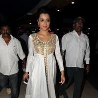 Trisha at Cheekati Rajyam Movie Premiere Show Photos | Picture 1162427