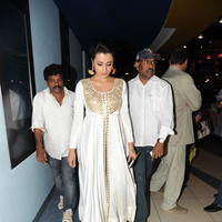 Trisha at Cheekati Rajyam Movie Premiere Show Photos | Picture 1162429