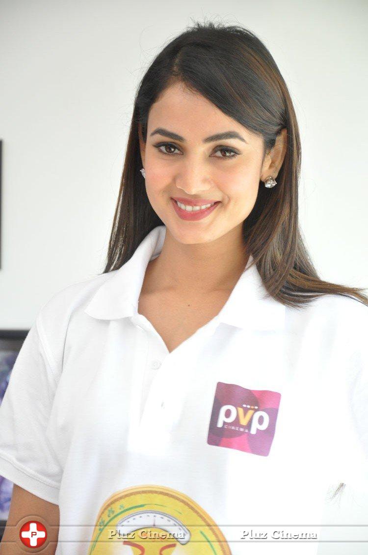 Sonal Chauhan Cute Gallery | Picture 1168173