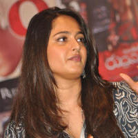 Anushka Shetty at Rudramadevi Movie Press Meet Photos | Picture 1130255