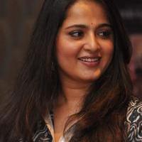 Anushka Shetty at Rudramadevi Movie Press Meet Photos | Picture 1130258