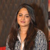 Anushka Shetty at Rudramadevi Movie Press Meet Photos | Picture 1130288