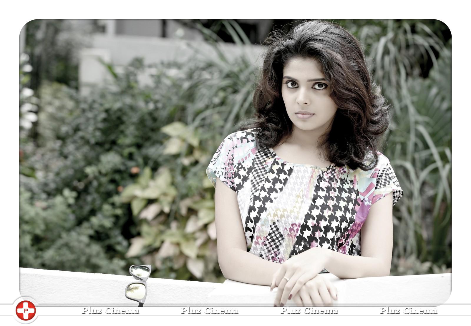 Actress Shravya Photoshoot Stills | Picture 1130664