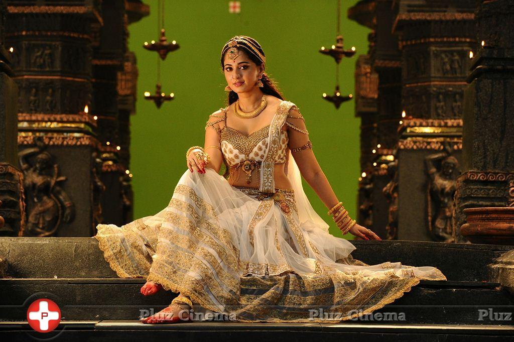 Anushka Shetty - Rudramadevi Movie New Photos | Picture 1130659