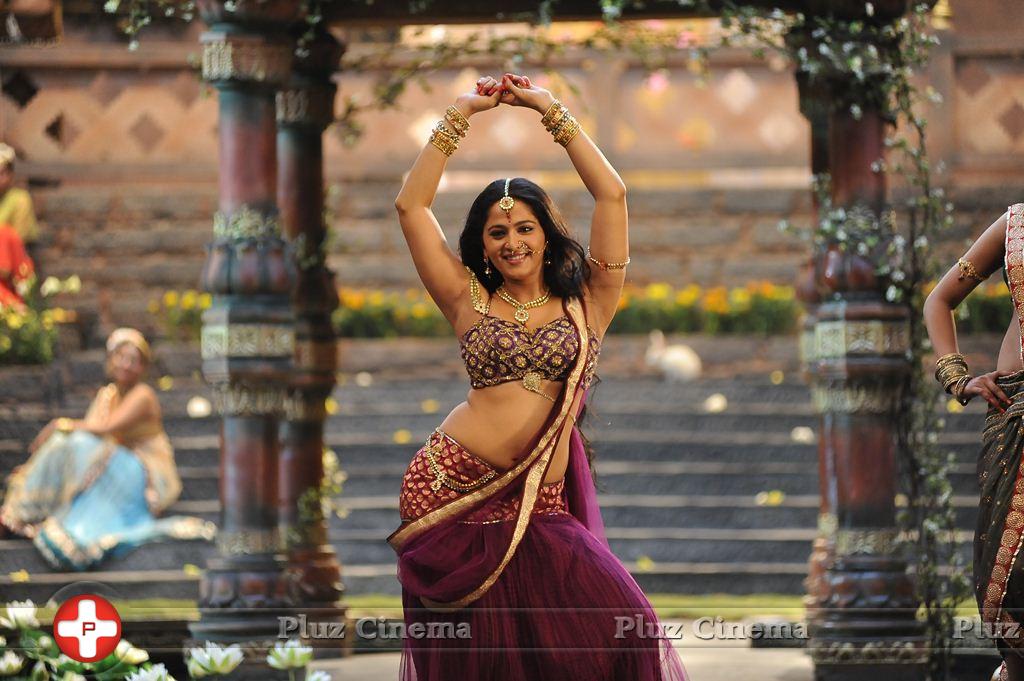 Anushka Shetty - Anushka in Rudramadevi Movie Photos | Picture 1137820