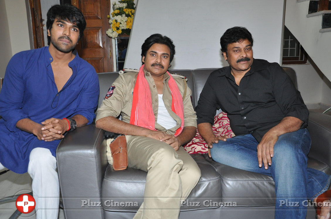 Pawankalyan Meets Chiranjeevi Photos | Picture 1139750