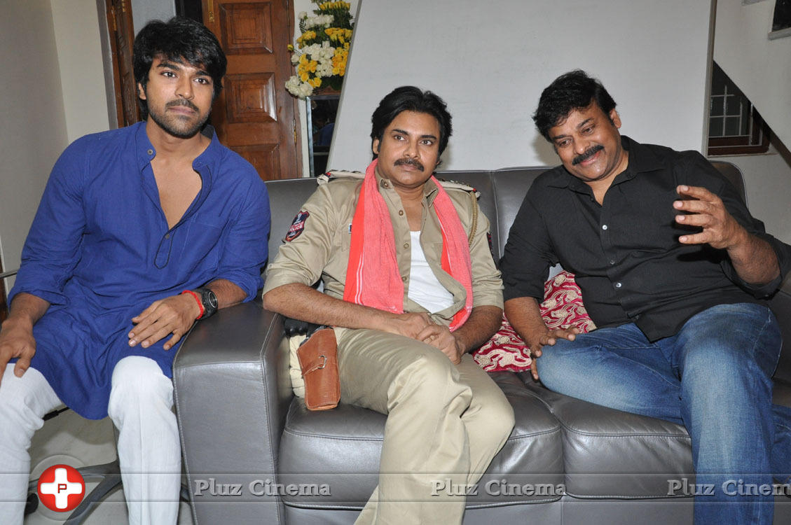 Pawankalyan Meets Chiranjeevi Photos | Picture 1139752