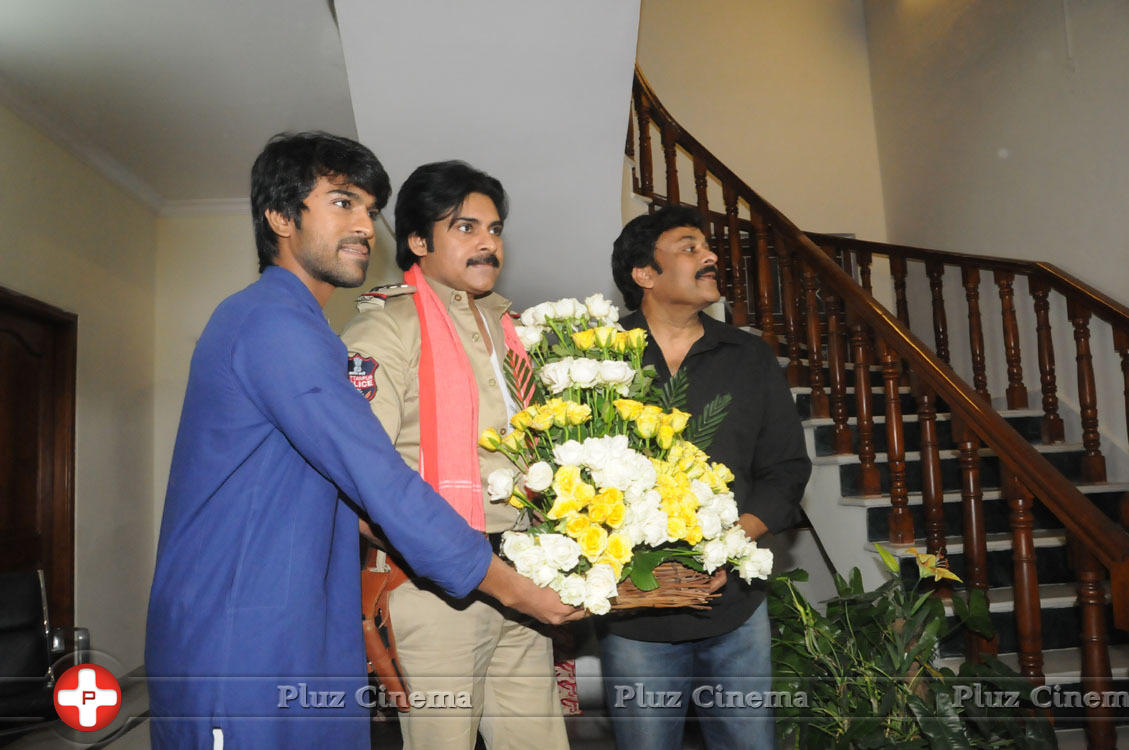 Pawankalyan Meets Chiranjeevi Photos | Picture 1139753