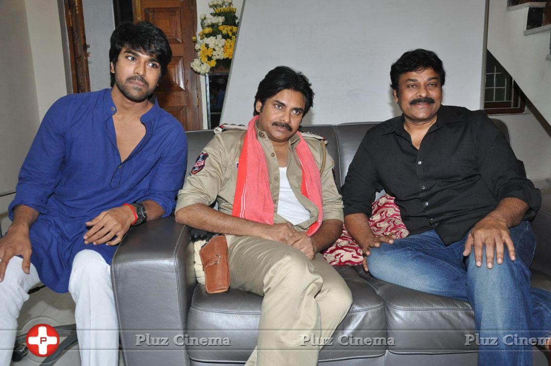 Pawankalyan Meets Chiranjeevi Photos | Picture 1139754