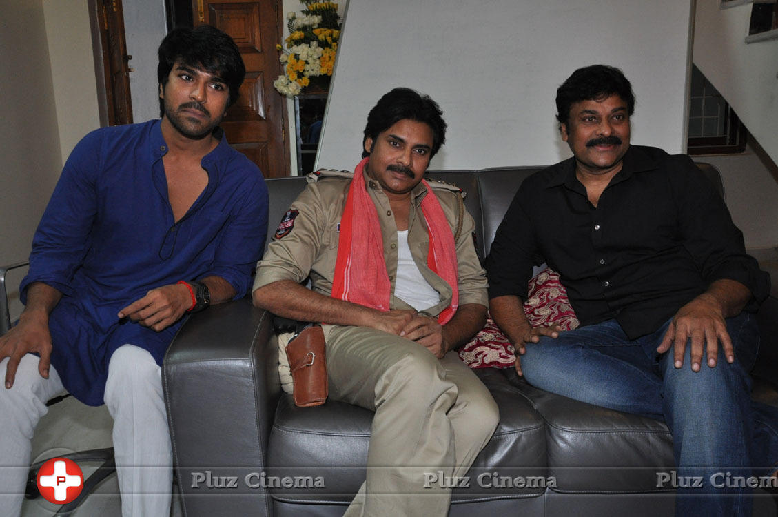 Pawankalyan Meets Chiranjeevi Photos | Picture 1139757