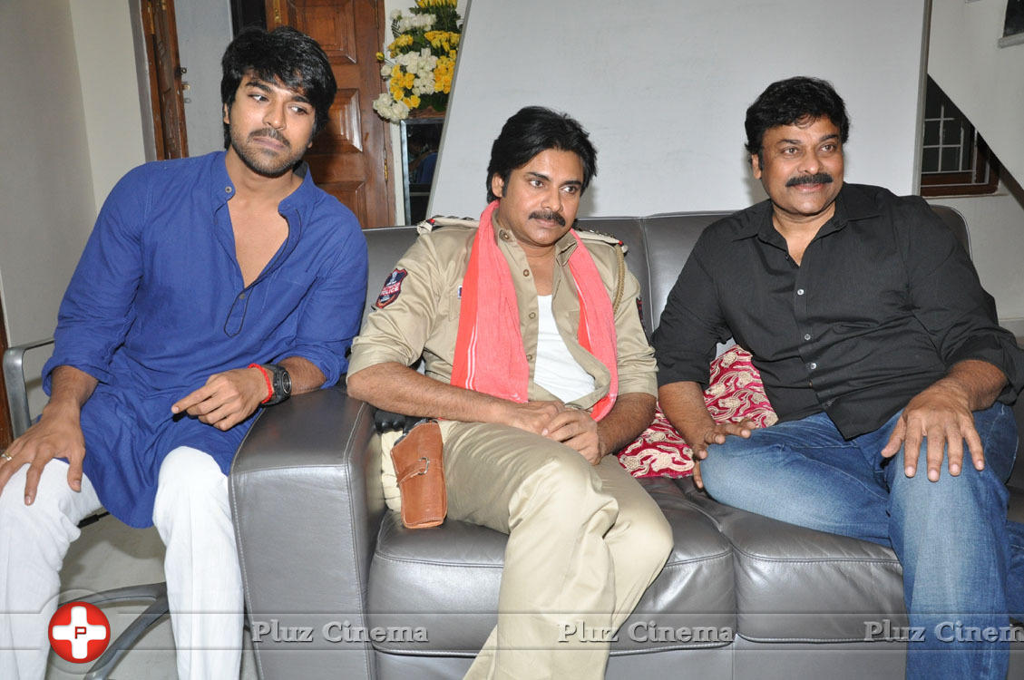 Pawankalyan Meets Chiranjeevi Photos | Picture 1139758