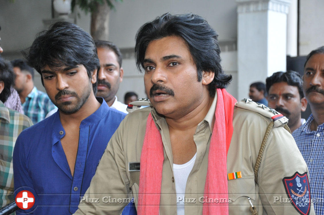 Pawankalyan Meets Chiranjeevi Photos | Picture 1139782